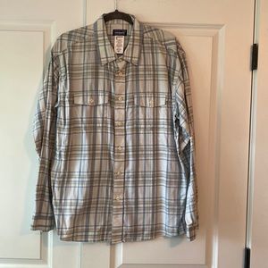 Patagonia long sleeve shirt